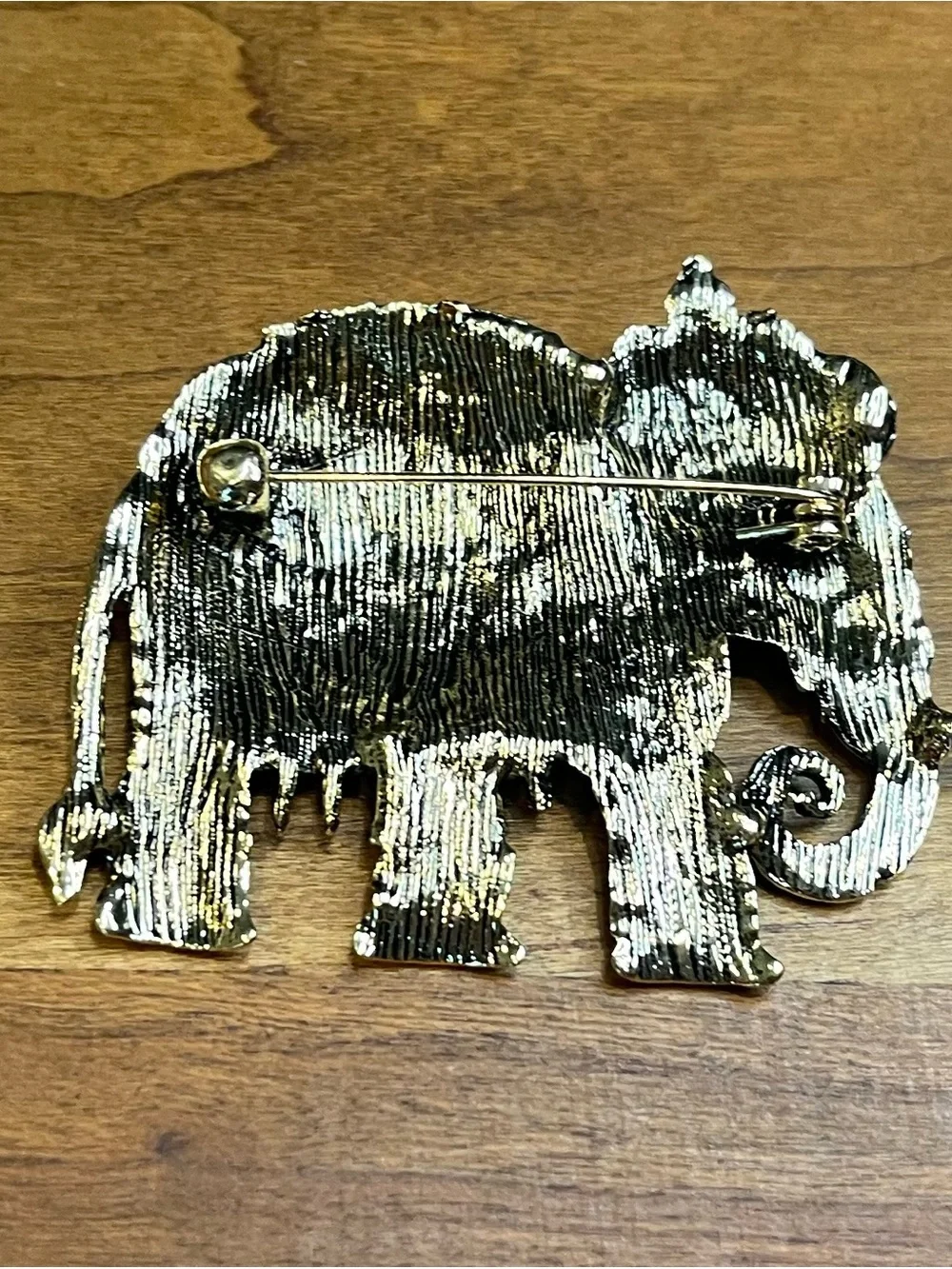 Retro Royal Maharaja Elephant Brooch Antique Gold Tone Heritage Statement Pin